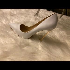 Casadei heels very classic